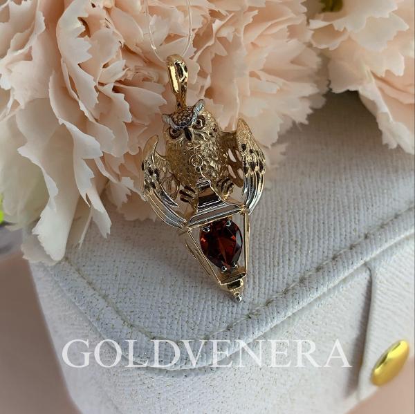 Подвеска "Сова" из красного золота с гранатом и эмалью