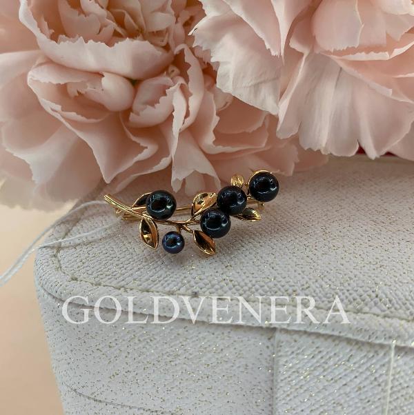 Брошь "Черника" из красного золота