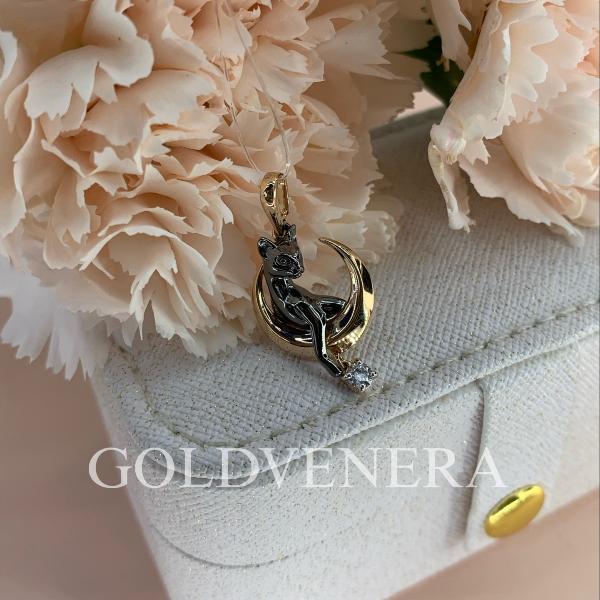 Подвеска "Лунная кошка" из красного золота с Фианитом