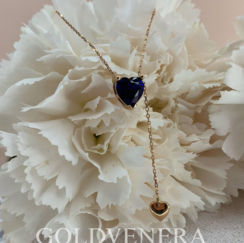 Колье "Сердце" из красного золота с синим камнем