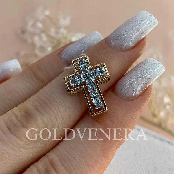 Декоративный крест из комбинированного золота 